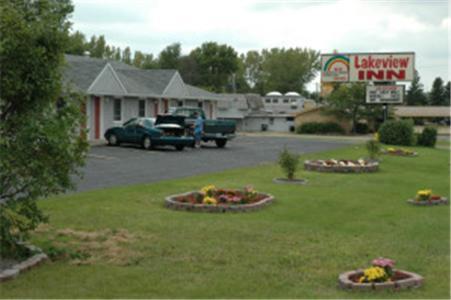 湖景酒店 Willmar 外观 照片